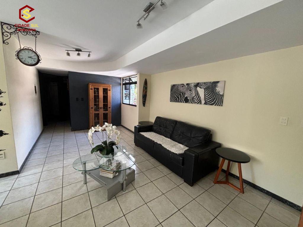 Apartamento com 3 dormitórios à venda, 135 m² por R$ 750.000 -...