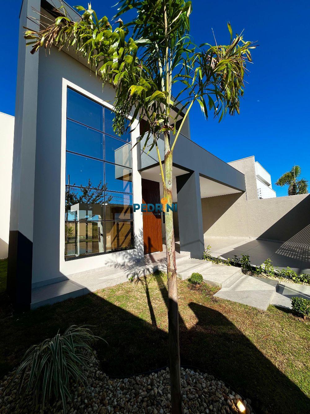 CASA NO BRISA DO LAGO