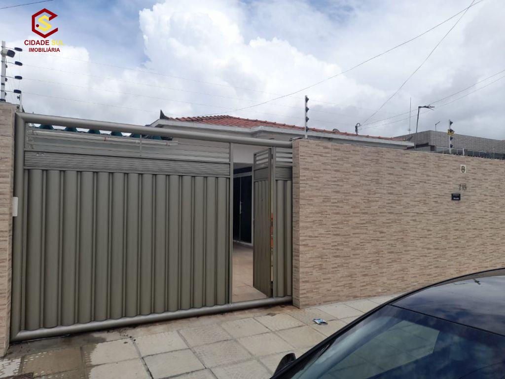 Casa com 3 dormitórios à venda, 200 m² por R$ 550.000,00 - Joã...