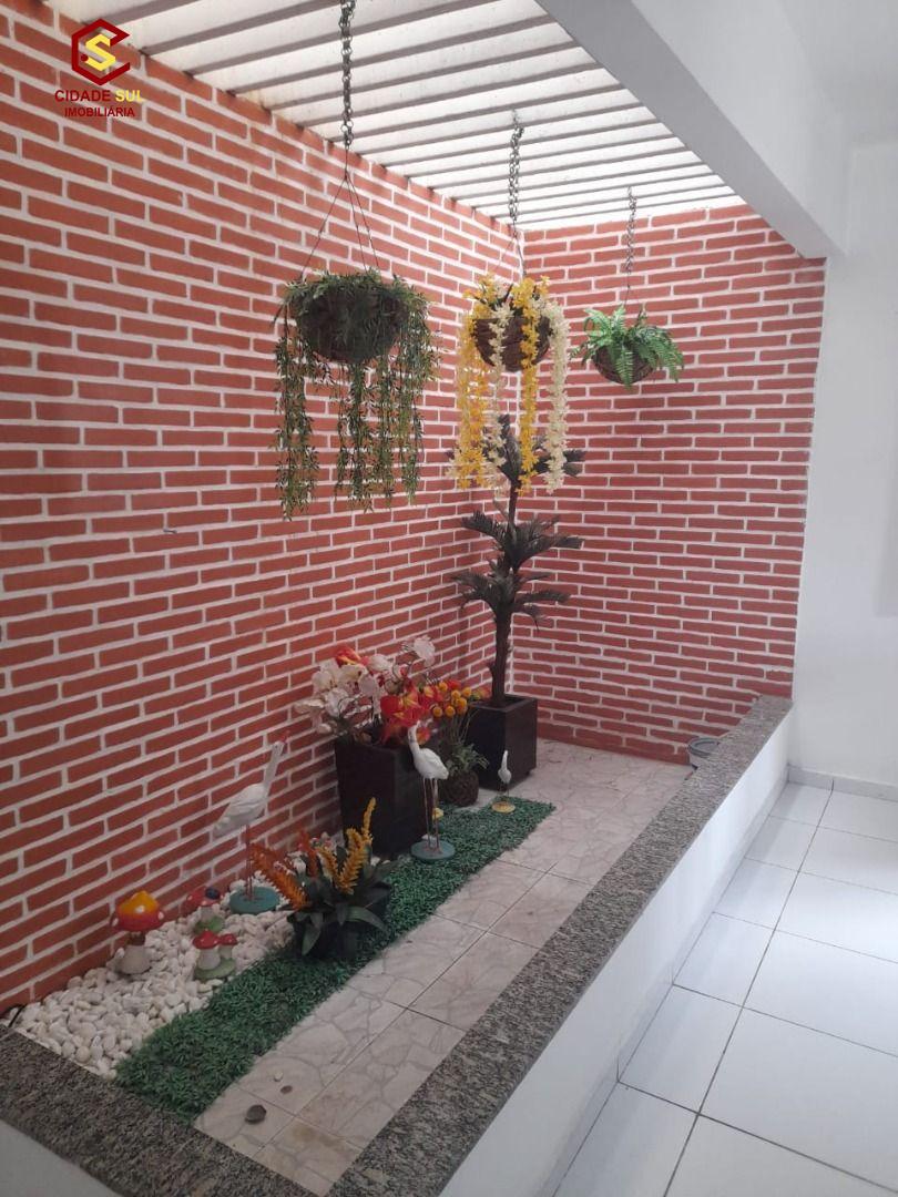 Casa com 3 dormitórios à venda, 200 m² por R$ 550.000,00 - Joã...