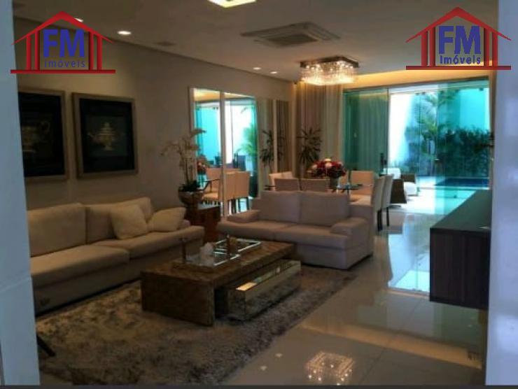 CASA 3 STS RENAISSANCE,  2.500.000,00