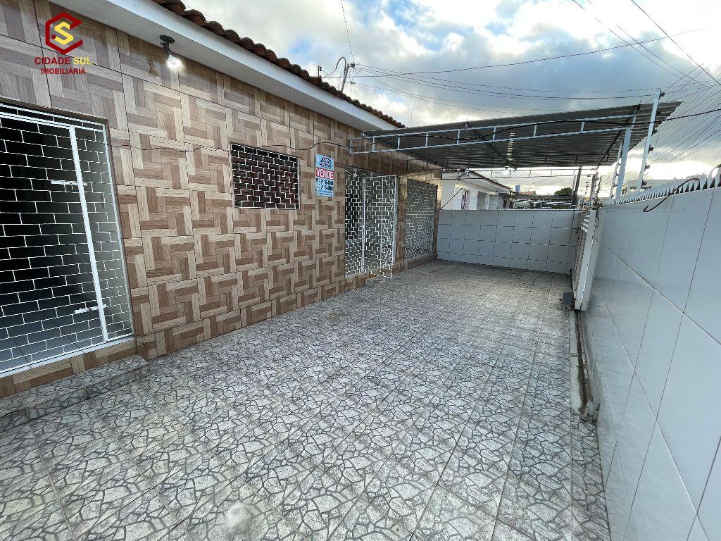 Casa á venda no Geisel por R$390 MIl