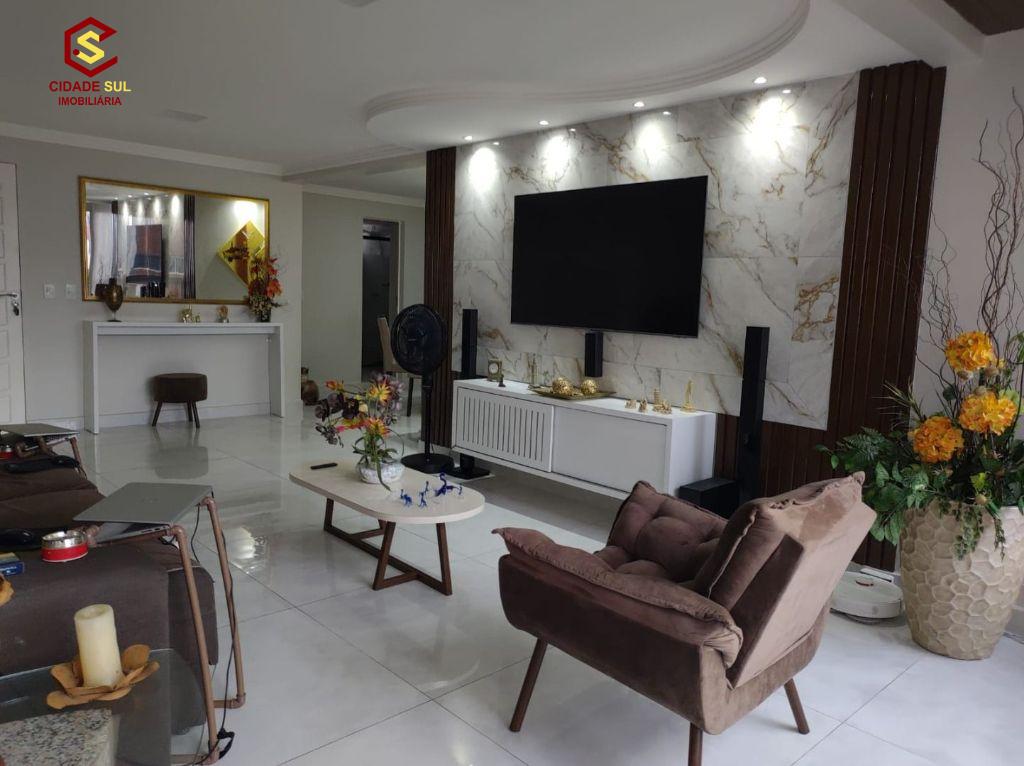 Apartamento á venda 3 quartos sendo um suíte no Manaíra por R$...