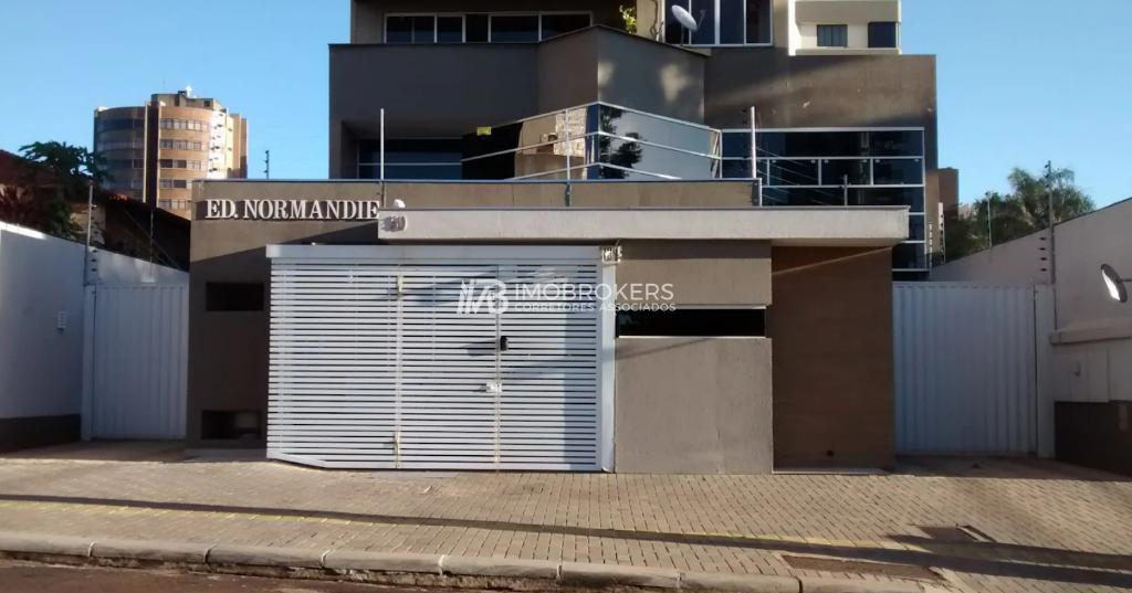 Apartamento à venda no Edifício Normandie, em Foz do Iguaçu-PR
