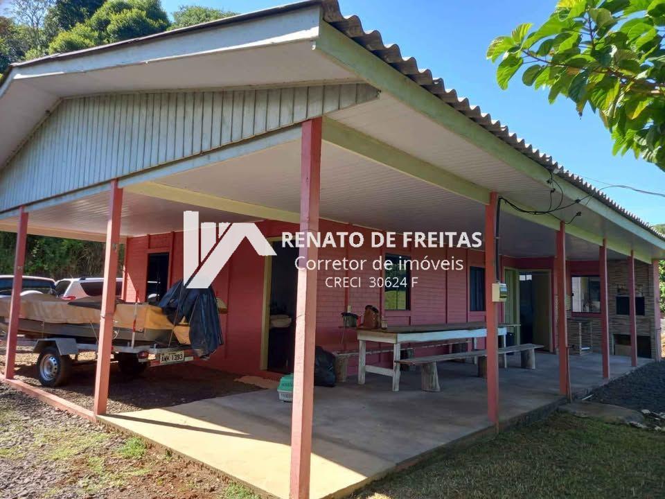 CASA NO LAGO DE IGUAÇU- CHOPINZINHO/PR