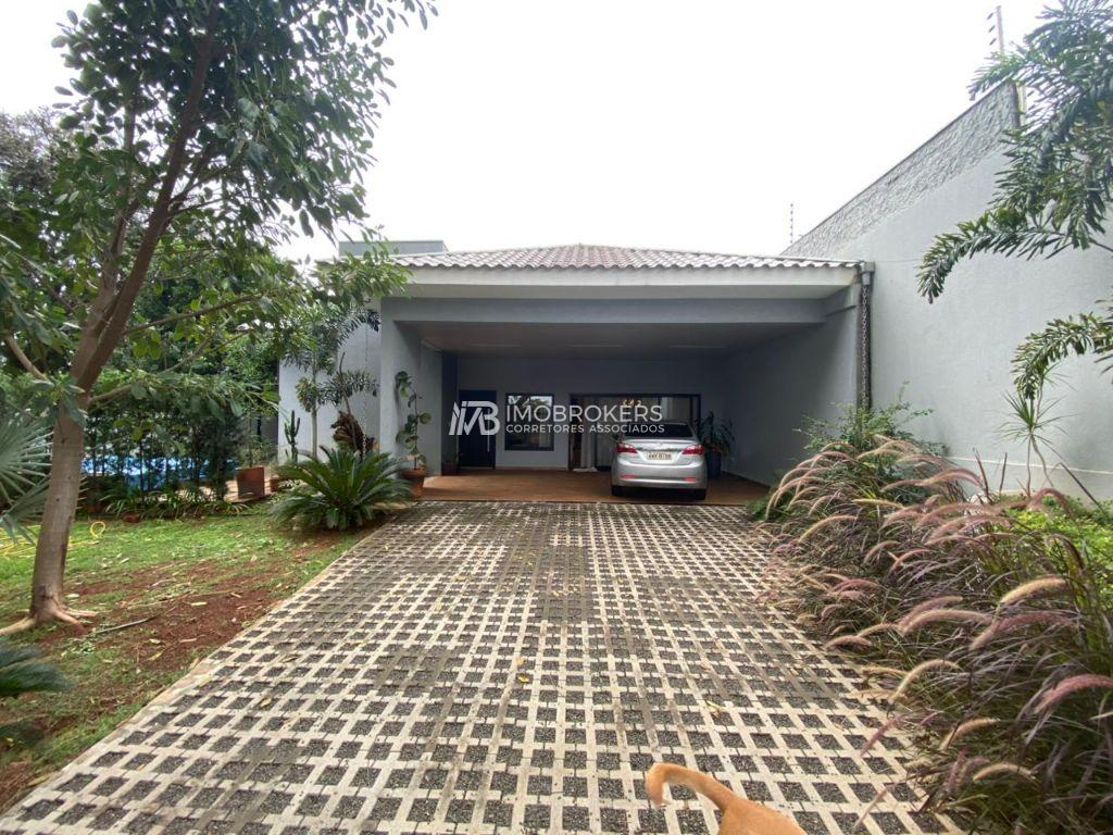 Casa à venda no bairro Jardim Social - em Foz do Iguaçu-PR