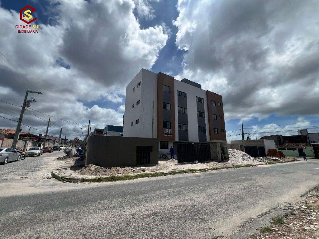 Apartamento com 2 quartos, à venda por R$ 183.000- José Améric...