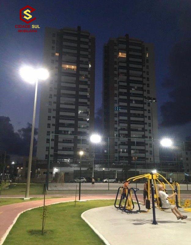 Apartamento a venda em Intermares por R$850 Mil