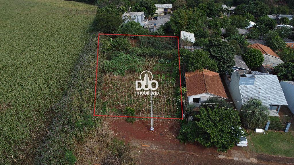 Terreno com 994m