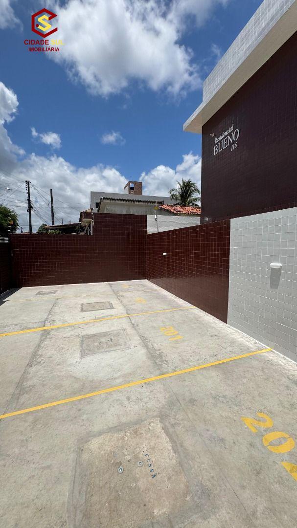 Apartamento á venda no Funcionários IV por R$180 Mil