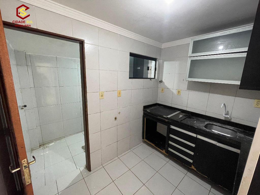 Casa Duplex á venda em Mangabeira IV por R$200 Mil
