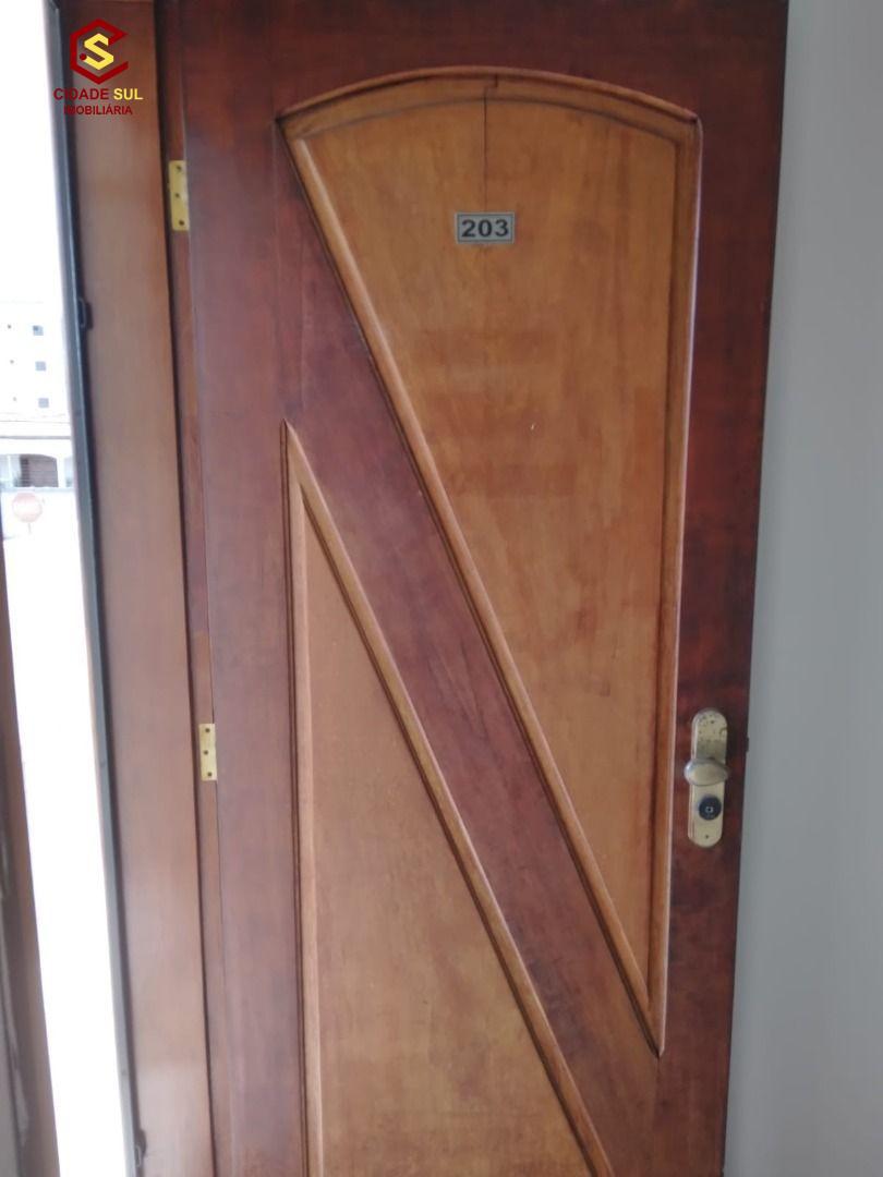 Apartamento com 2 dormitórios à venda por R$ 250.000,00 - Jard...