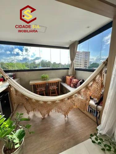 Lindo apartamento posição nascente Sul e a poucos passos do ma...