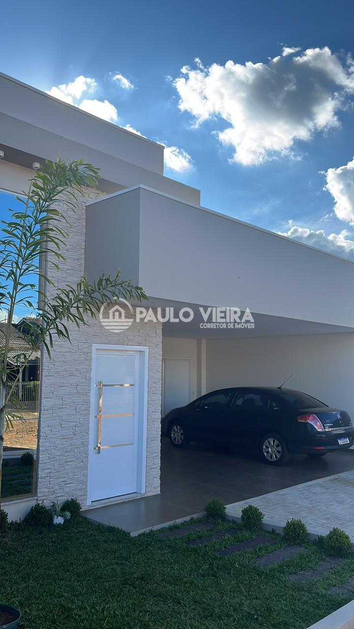 CASA 162 M²  COM PISCINA 