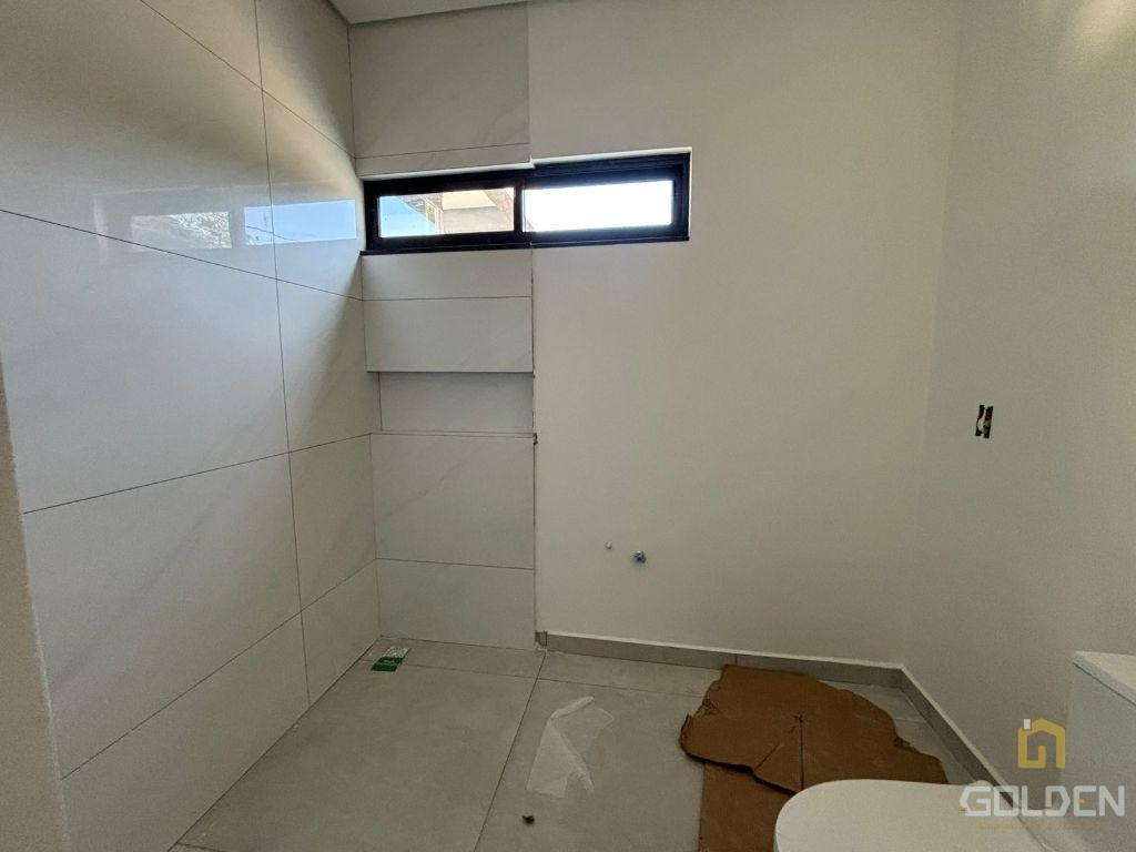 SOBRADO COM 01 SUÍTE+02 QUARTOS NO LOT. SÃO JOSÉ