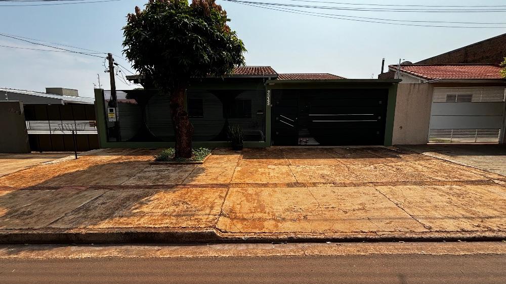 Linda casa a venda próxima a prefeitura, na antiga w10