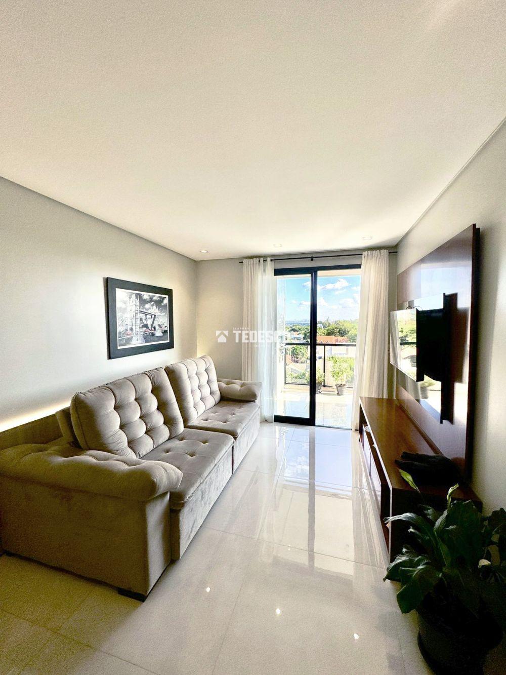Apartamento ? Venda no Jardim La Salle