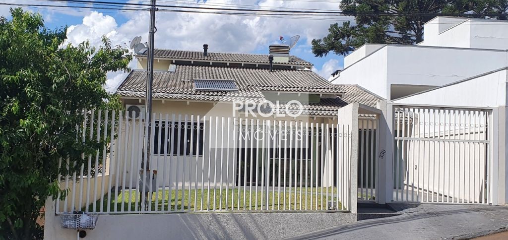 CASA DE 326M, 02 PISOS, COM SUTE + 02 QUARTOS. 