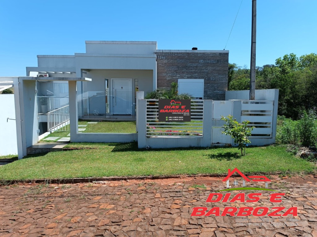 Lote de com 250,16m, rea construda de 195,2m, localizado em Ampre