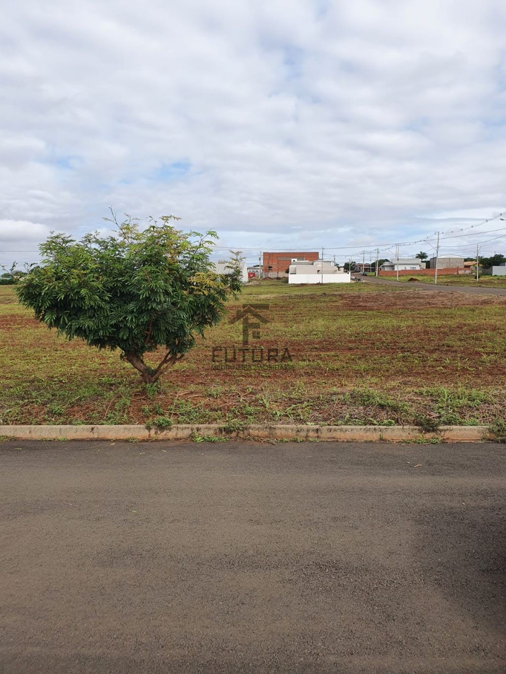 TERRENO - LOT. JARDIM BOTÂNICO