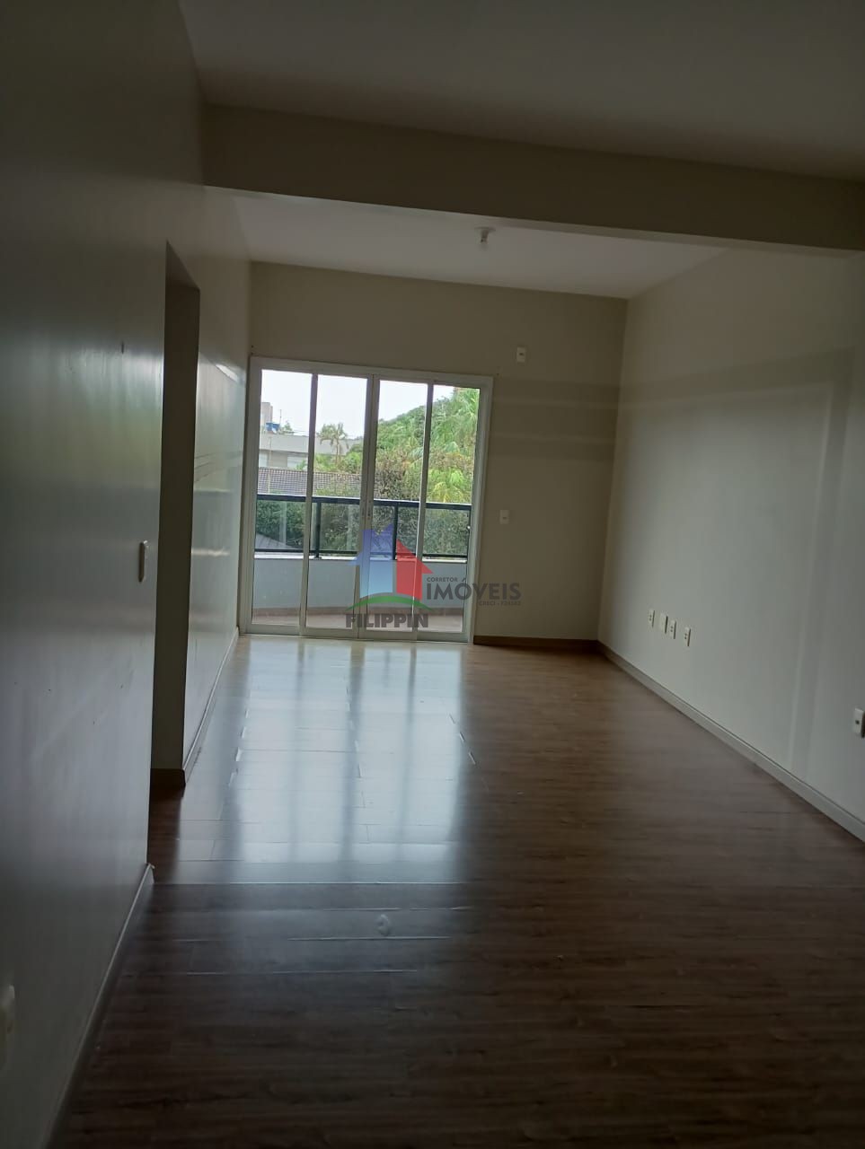 APARTAMENTO AV BRASILIA